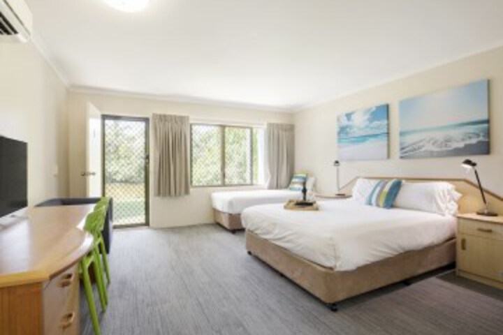 Room 20 of 66
