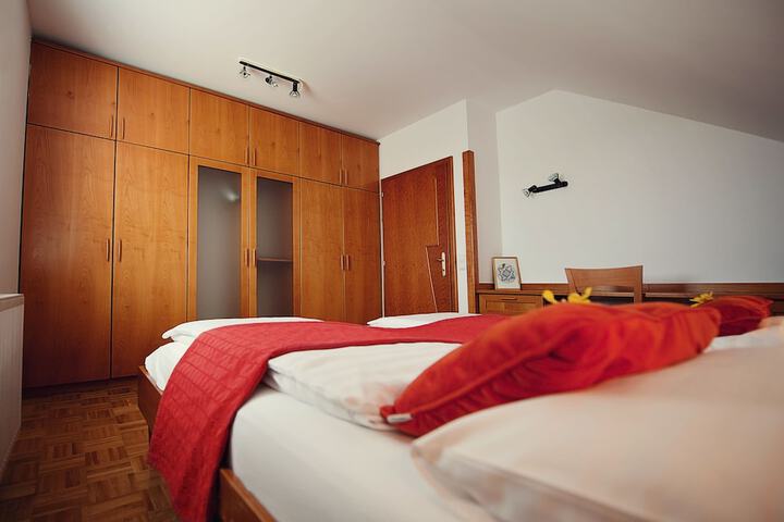 Room 30 of 101