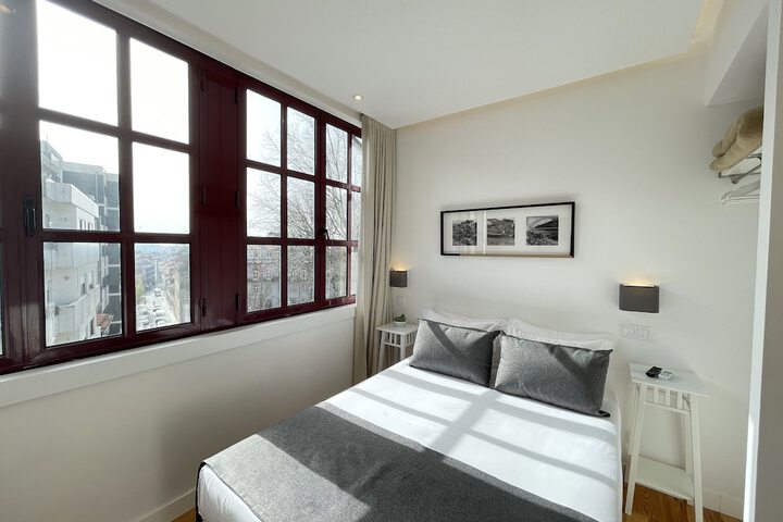 Room 43 of 112