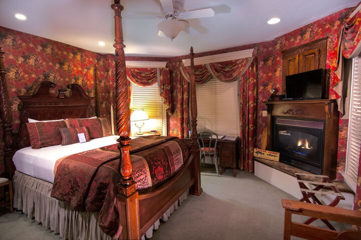 Room 20 of 48