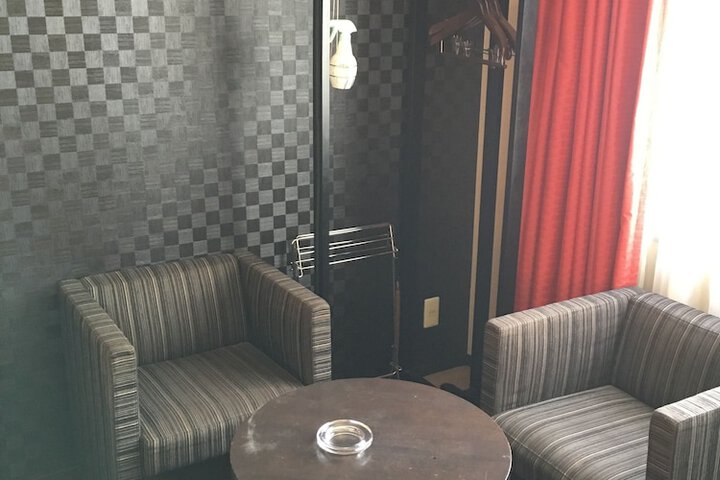 Room 20 of 51