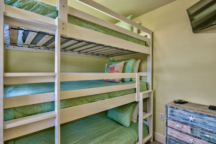 Room 4 of 26