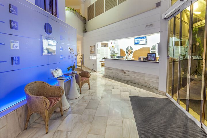 Lobby Photos