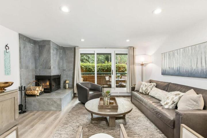 Designer 2 BR on River with Pool - Walk to Town! in Aspen, CO