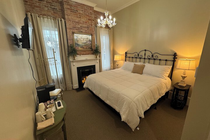 Room 21 of 47