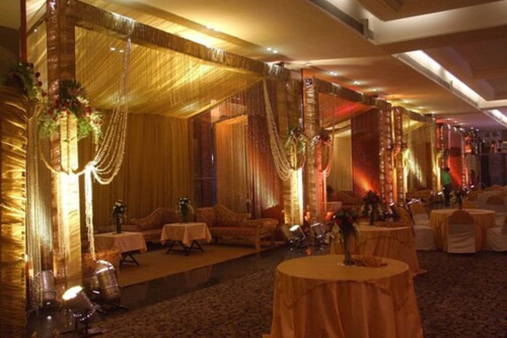 Wedding/Banquet 32 of 36