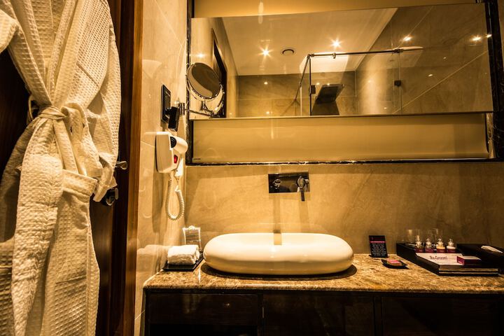Bath Photo