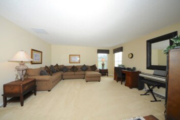 Room 15 of 44