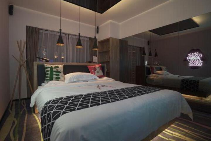 Jiayi Hotel (Weifang Shengli East Street Kuiwen District Government)
