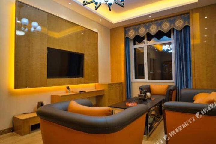 Yijinhuoluo zhengyitai Hotel