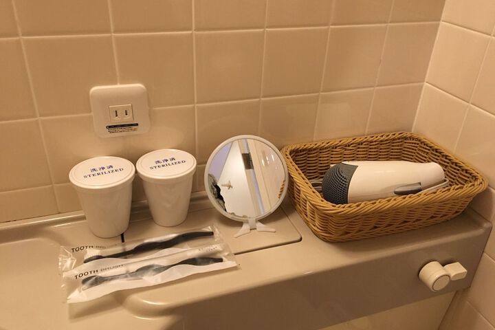 Room amenity