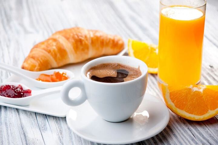 Breakfast/Coffee Service 25 of 41