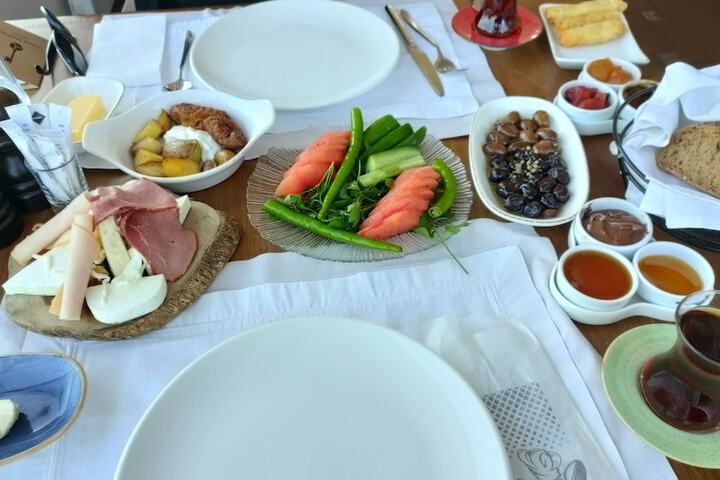 Breakfast/Coffee Service 29 of 58