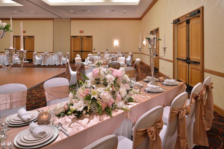 Indoor wedding
