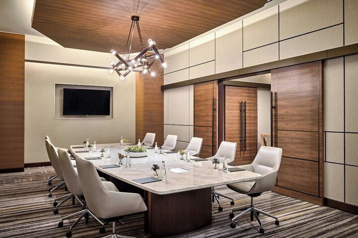 Meeting facility