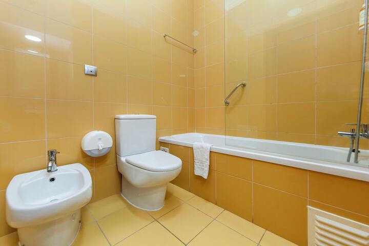 Clean Restrooms