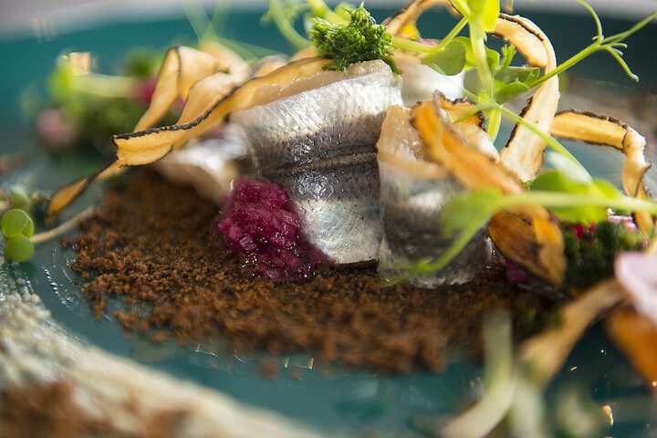 Dining 79 of 88