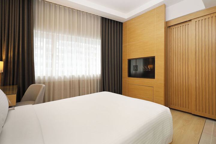 Room 20 of 58