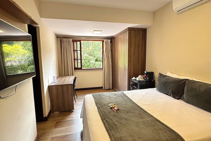 Room 38 of 75