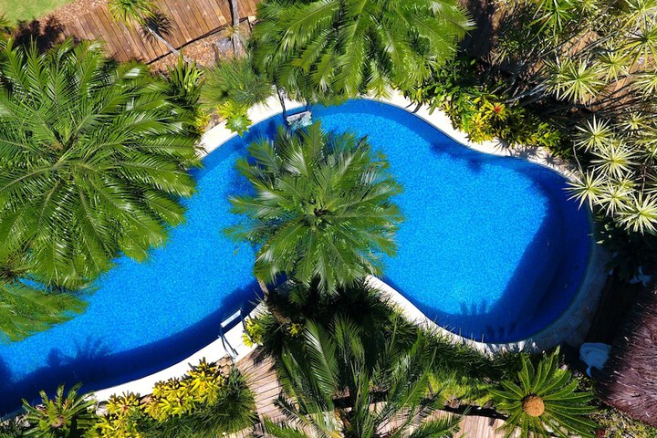 Pool 32 of 80