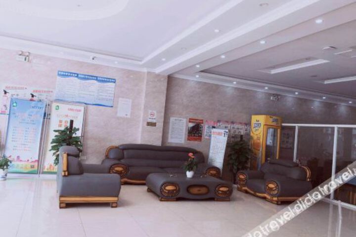Hotel Interior 15 of 34