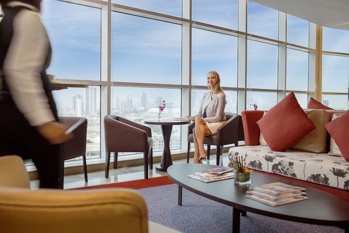Lounge 59 of 76