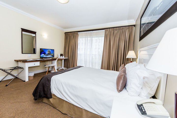 Room 27 of 52