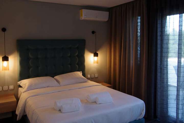 Room 14 of 61