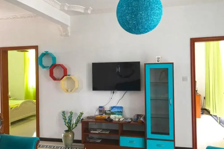 Room 3 of 23
