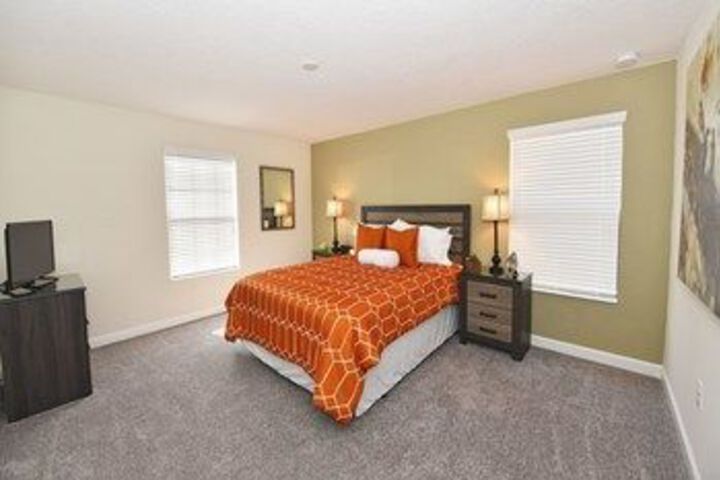 Room 5 of 26