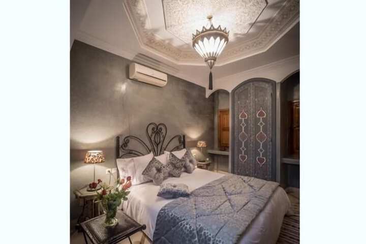 Room 19 of 44