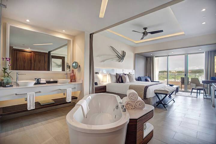 Room 40 of 167