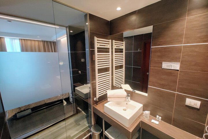 Bath Interior