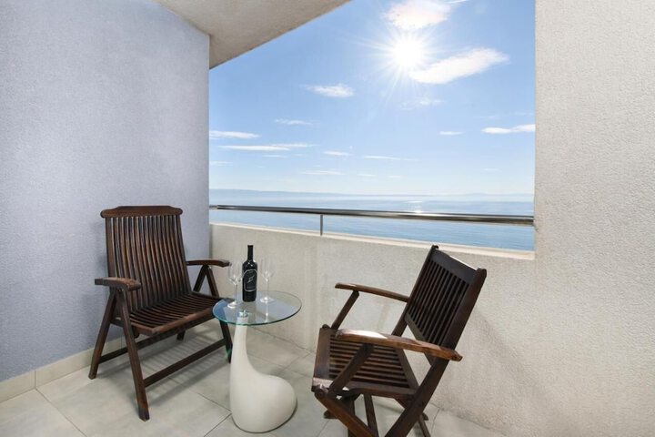 Terrace/Patio 48 of 143