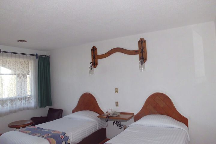 Room 5 of 49