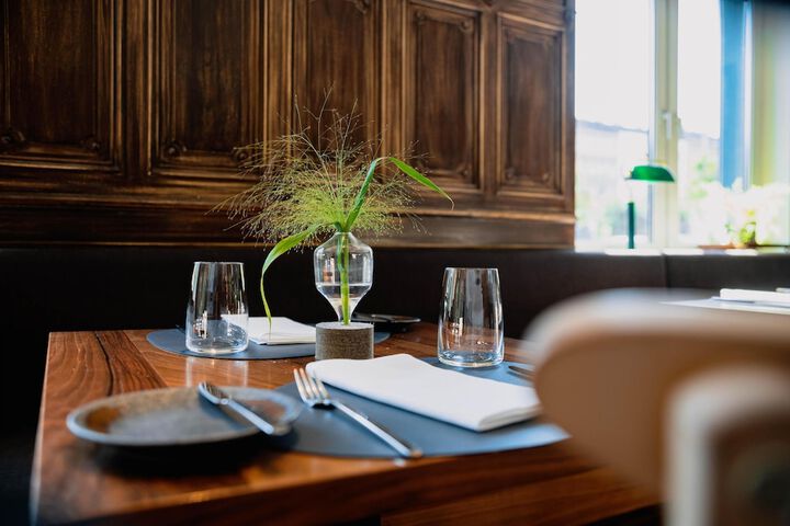 Dining 68 of 121