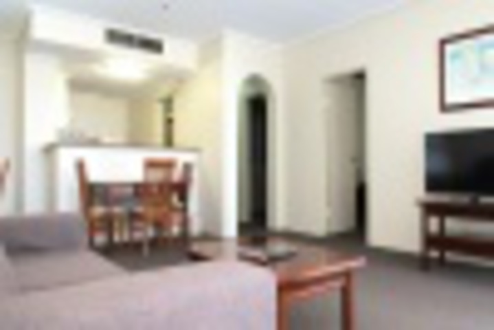 Room 98 of 118