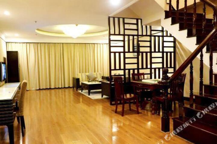 Yinghua Hotel