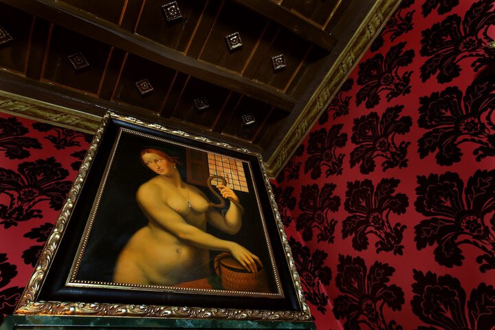 Room 23 of 55