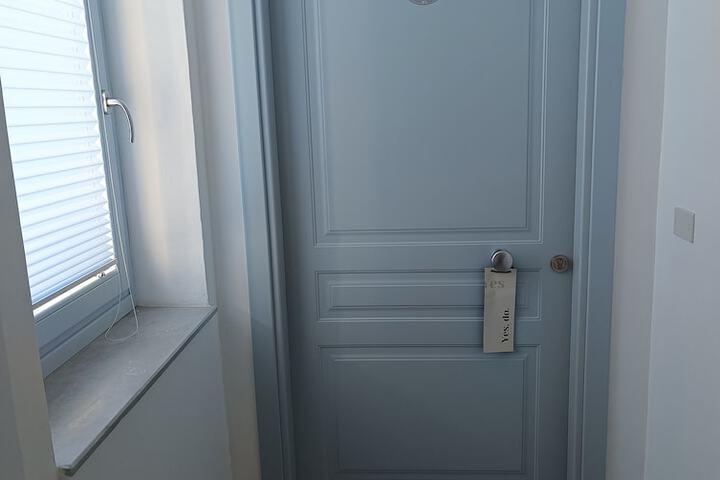 Room 31 of 110