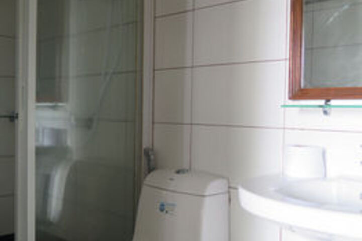 Room 4 of 41