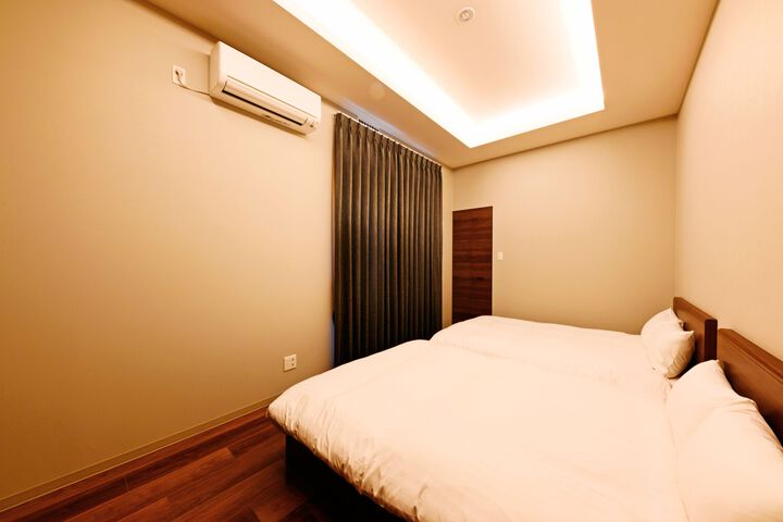 Room 199 of 226