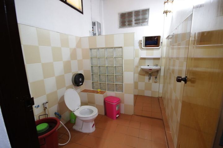 Room 60 of 90