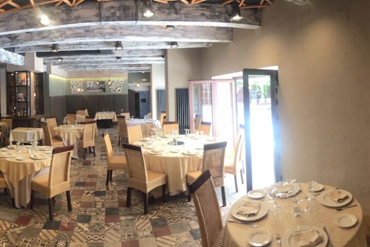 Dining 87 of 131