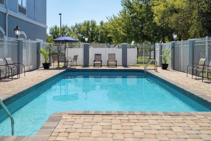 Pools & Facilities