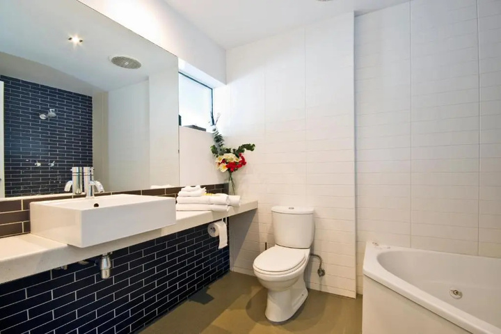 Bathroom Interior Photo