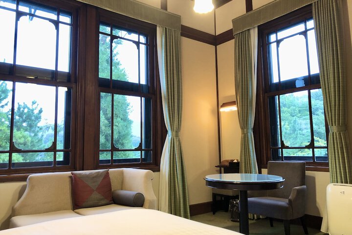 Room 64 of 120