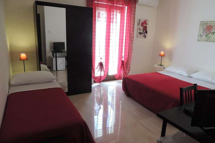Room 40 of 63