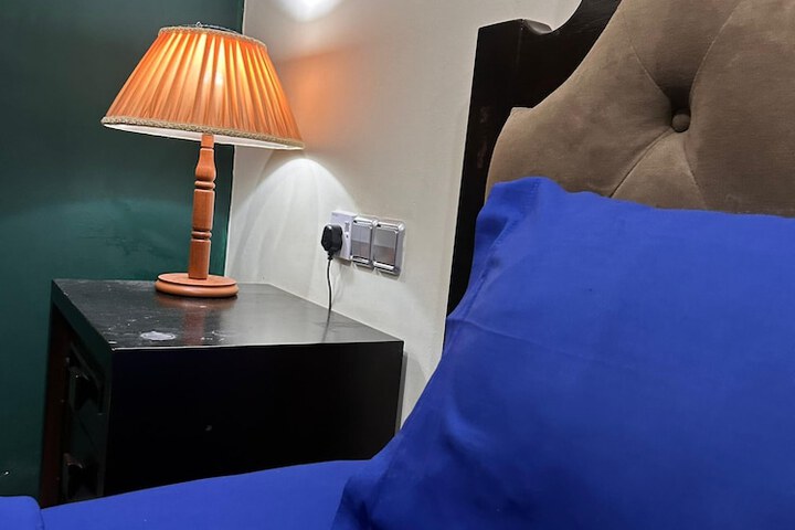 Room 21 of 75