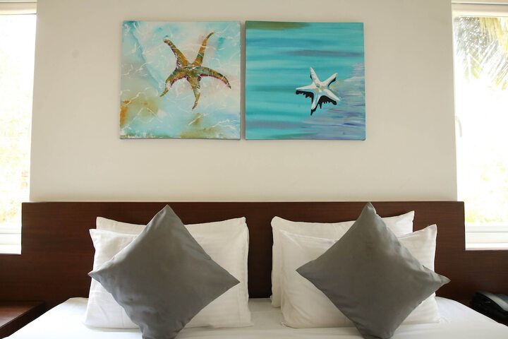 Room 30 of 40
